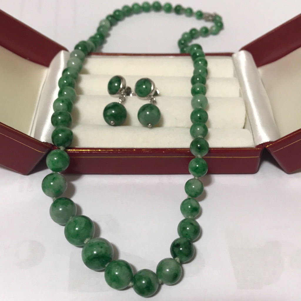 Host Pickjade Set